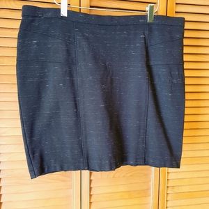Reitmans Petite Black Stretchy Skirt